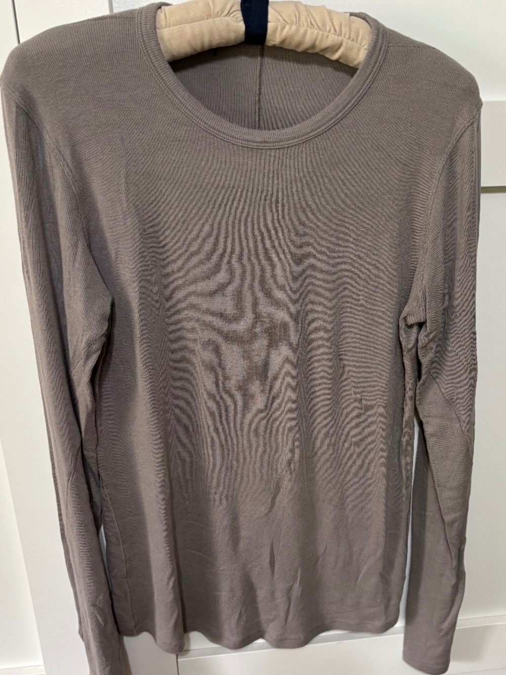 Lululemon Hold Tight Long Sleeve Tea - tan color, size 14